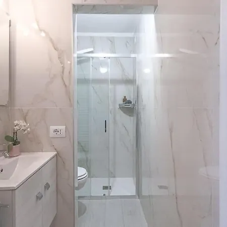 דירה New Private In Whit A-c Comfort - Elegant - Comfortable *