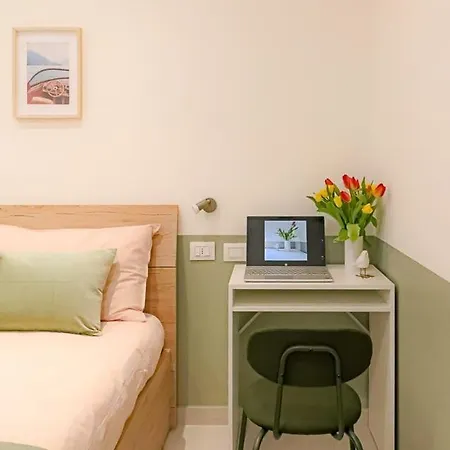 Appartement Como - Swiss Border Modern Apt - Ac & Wifi